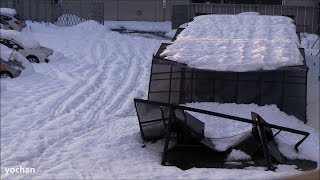preview picture of video 'Record breaking heavy snow - Snow damage.at Gunma, JAPAN (Greater Tokyo Area) 記録的大雪・被害状況(前橋市)'