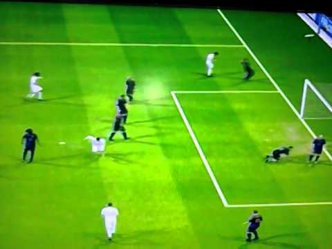 Cabezazo de sergio ramos fifa 14