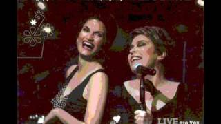 Alkistis Protopsalti & Dimitra Galani-Trava Skandali(live).wmv