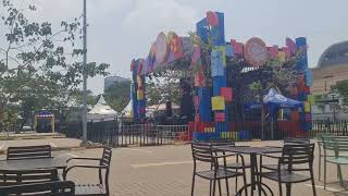 Download lagu HANGING OUT IN THE SHADE WAITING FOR MAHALINI CONCERT AT SUMMARECON MALL BEKASI AUGUST 22, 2026 mp3