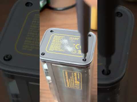 How to RESET a Dead Sharge Liquid Storm 2 Battery