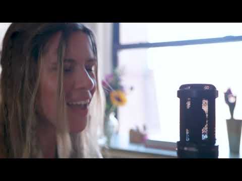 "Diamond Heart" Unplugged - Nafsica