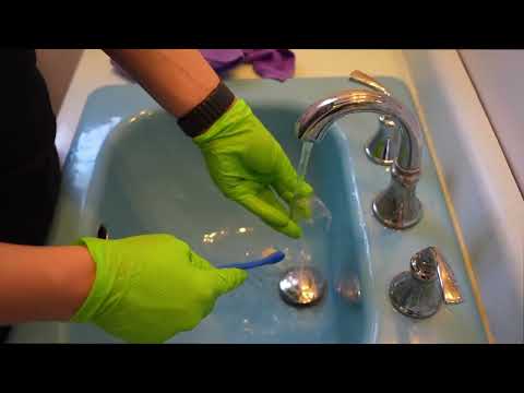 Bathroom Deep Cleaning