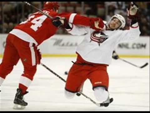 Chris Chelios - Bob Bissonnette
