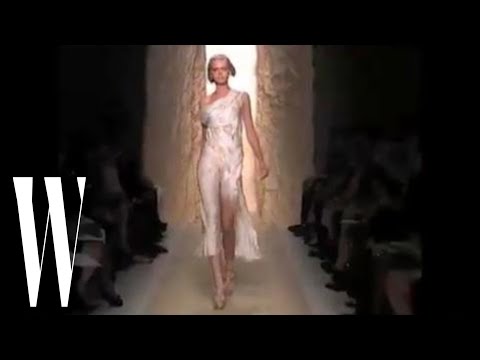 Donna Karan Spring 2011 - runway fashion show - W Magazine