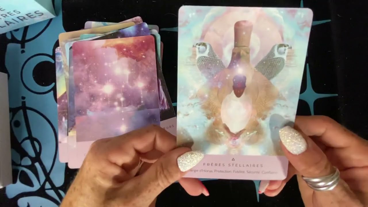 Unboxing l’oracle la voie des êtres stellaires de Rebecca Campbell