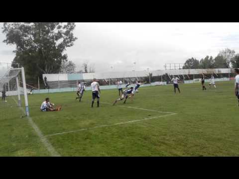 Argentino de Quilmes 1 - 1 DEPORTIVO MERLO. Gol de Azcurra a los 47' St