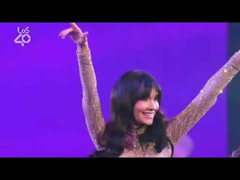 Otra vez/ Formentera/ Mariposas - actuación completa de Aitana (ft Sangiovanni) los 40 music awards