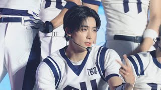 [4K] 260425-26 INTER-ZECTION 더보이즈 현재 'Text Me Back' 직캠 • THEBOYZ HYUNJAE FOCUS