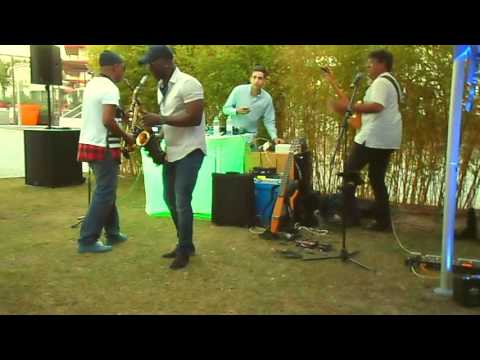 Armstrong Ar & Otis Sax