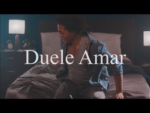 Duele Amar  Video Clip / Max Castro