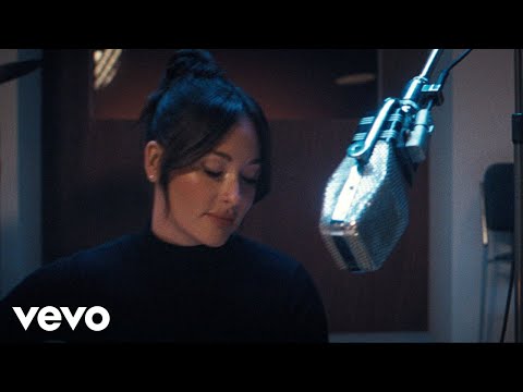 Kacey Musgraves - Too Good to be True (Official Music Video)
