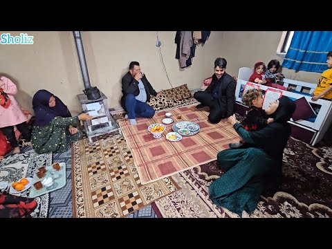 Building Dreams in Rural Iran: Construction, Wooden Fences, and a Memorable Family Dinner ????️????️
