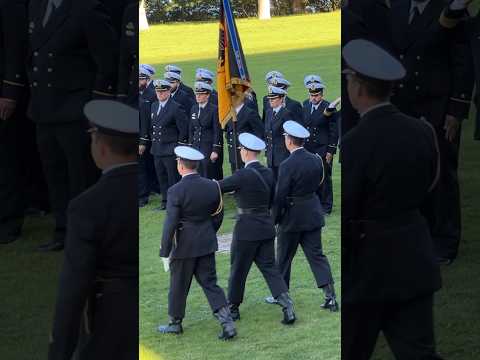 Grün ist unser Fallschirm (Regimentsgruß) Bundeswehr Wachbataillon BMVg #bundeswehr #marschmusik