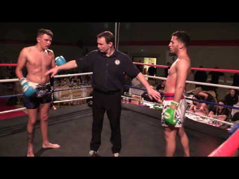 Mohammed Kalf vs Robbie Collins - Machines on Fire