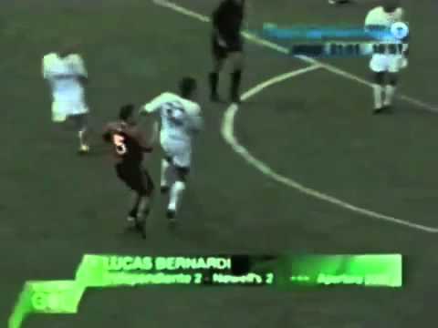 2000 - Apertura - Fecha 18 - Newell's 2 - 2 Independiente (Gol Bernardi)