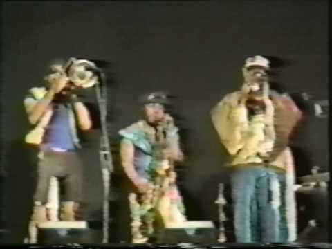 P-Funk Allstars 1983 - featuring Dennis Chambers - Show Intro