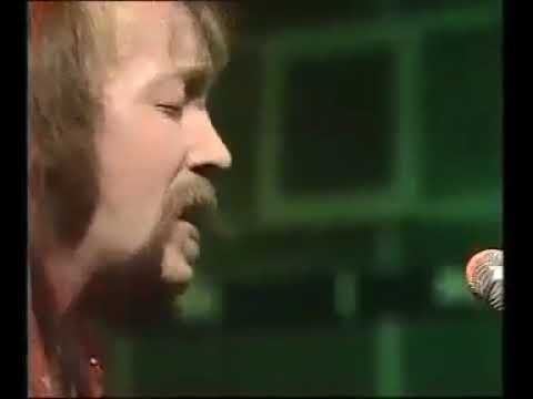 Tony McPhee (Groundhogs),  Old Grey Whistle Test TV prog, solo acoustic - 1973
