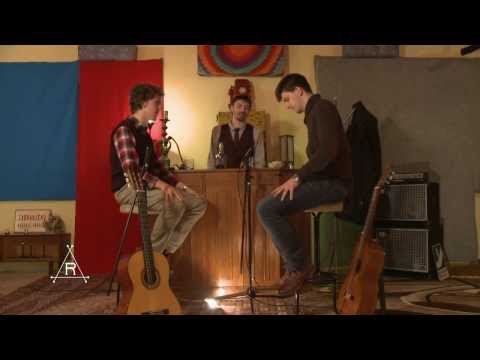 Runaways Sessions Season I, Ep. II - Dinamitrnica (teaser)