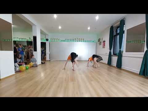 Natalia Fijałek Maja Matusiak duet taniec współczesny 13+