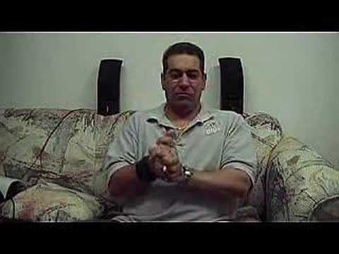 manualist plays journey - don't stop believing- on his hands