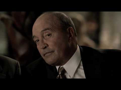 The Sopranos 5.08 - "Somebody needs to go"