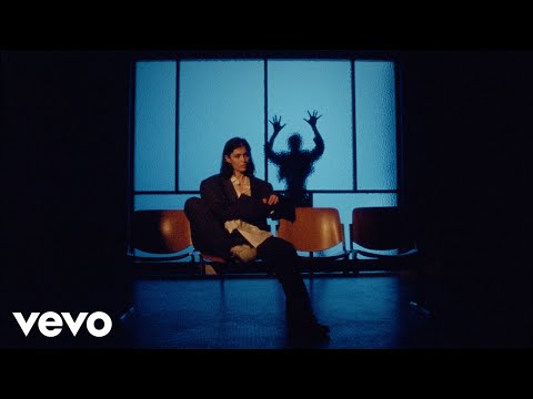 Leslie Medina - T'IRAS OÙ (Clip officiel)