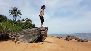 preview picture of video 'Pantai Ulingan Tanjung Batu, Berau | TRAVEL VLOG'