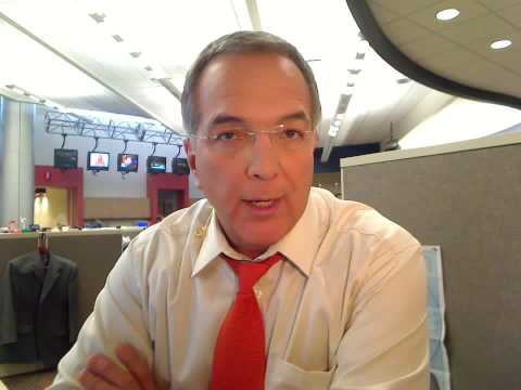 News Anchor Dave Courvoisier summarizes news stories on KLAS-TV CH8, for August 27, 2009