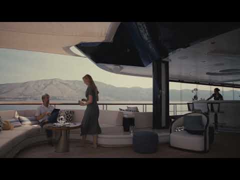 Succession S02E10 - Willa’s Review Scene