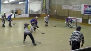 preview picture of video 'Roller Hockey - N3 - La Roche-sur-Yon vs La Rochelle.mov'