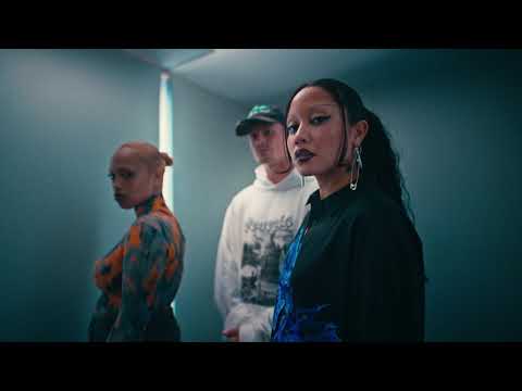 Winkelstraat: Luxury Fashion video thumbnail