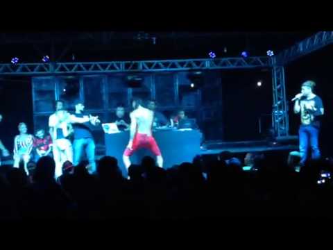 Funk dance at Castelo das Pedras, rio, Brazil