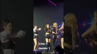 Download lagu This jenlisa moment // as if it’s your last by blackpink // #jennie #lisa #blackpink #shorts mp3