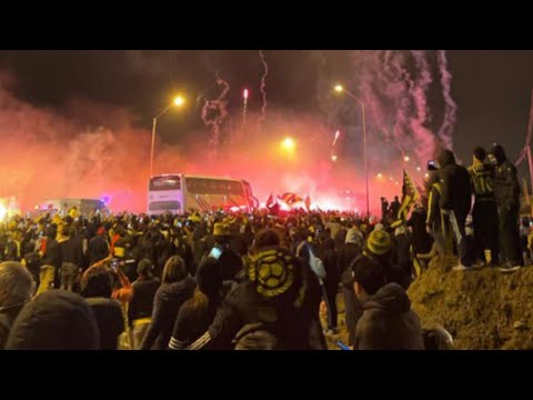 "Hinchada de Peñarol - top 10 recibimientos" Barra: Barra Amsterdam &bull; Club: Peñarol