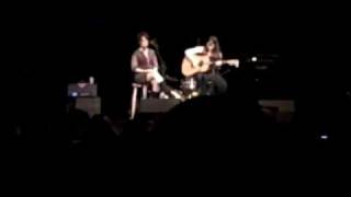 Jennifer Knapp w Amy Courts - &#39;Fall Down&#39;  11 18 09