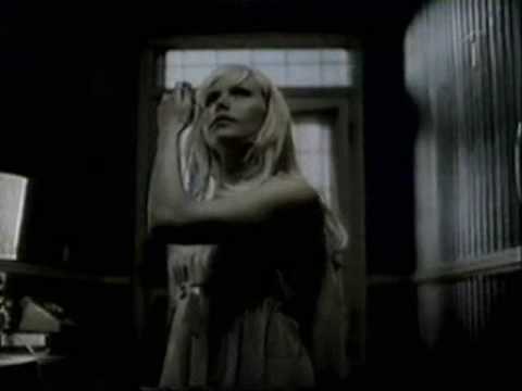 Timo Maas: Pictures (feat. Brian Molko)