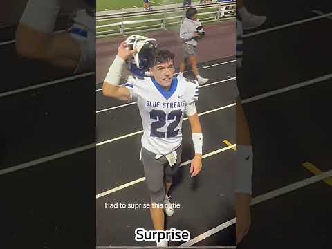 Long distance couples meeting surprise #surprised #love #girlfriend #boyfriend #reunion