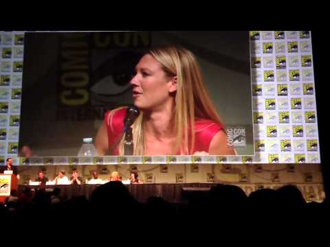 SDCC 2012 Fringe panel clip: favorite scene