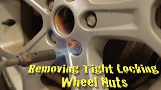Removing a Tight Locking Wheel Nut.... Don