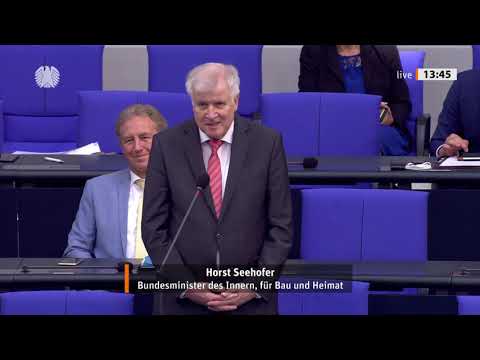 Seehofer sichert Unterstützung zu! - #LoveIsNotTourism im Deutschen Bundestag