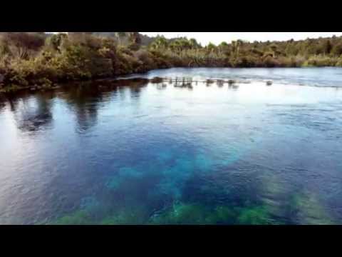 "En el funeral del río" HD