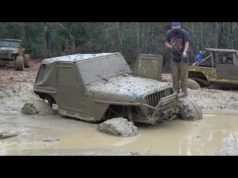 Jeep Bogging/ Trail Riding - New Years at SMOR 2019