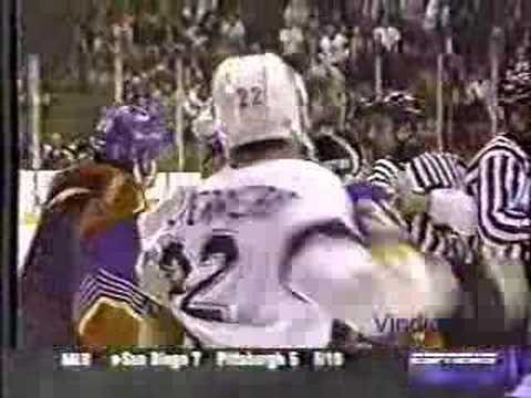 Scott Pellerin vs Ian Laperriere