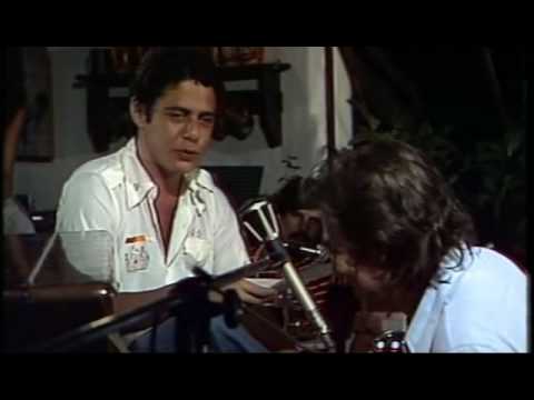 Chico Buarque & Tom Jobim - Falando de Amor.avi