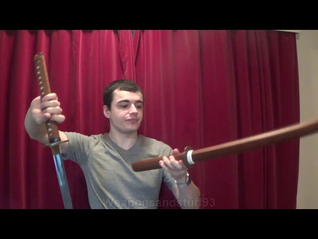 Vídeo relacionado con Playwell Martial Arts Negro Polipropileno Bokken con Vaina