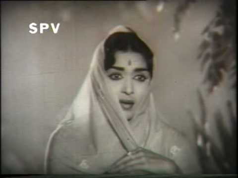 devudane vadu vunnada ani song in ntr daagudu moothalu.MPG