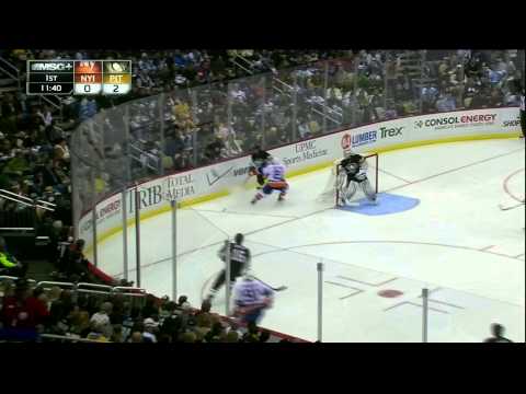 Chris Kunitz  slapshot PPG 2-0 NY Islanders vs Pittsburgh Penguins 11/22/13 NHL