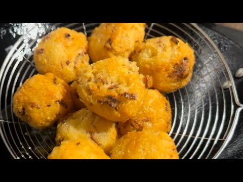 How to Make Agbeli Kaaklo | Bankye Kaaklo | Savory Cassava Donuts.