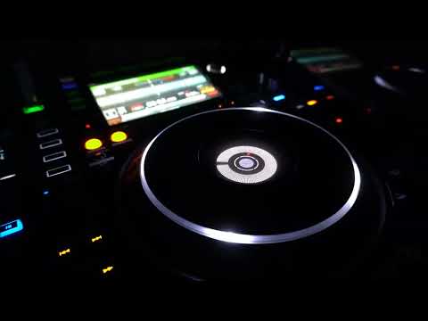 Dj Red 5 ft. DJs @ Work - Rhythm & Drums 2001 (Ragga Edit)